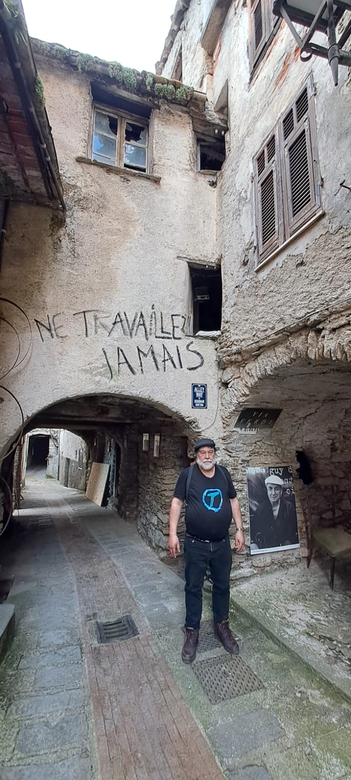 Les traces d'une Internationale Terriste
